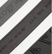 Embossed at debossed koleksyon